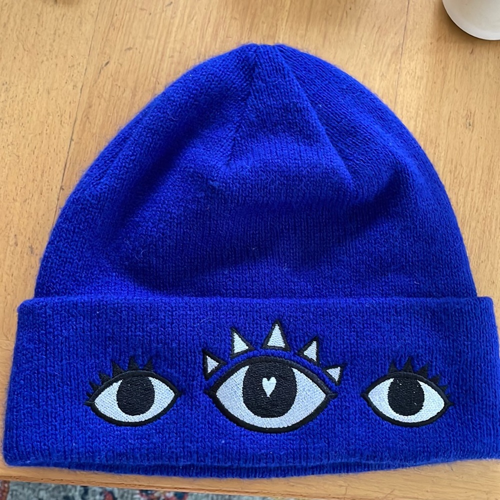 Rare H&M 3 eyes knit hat